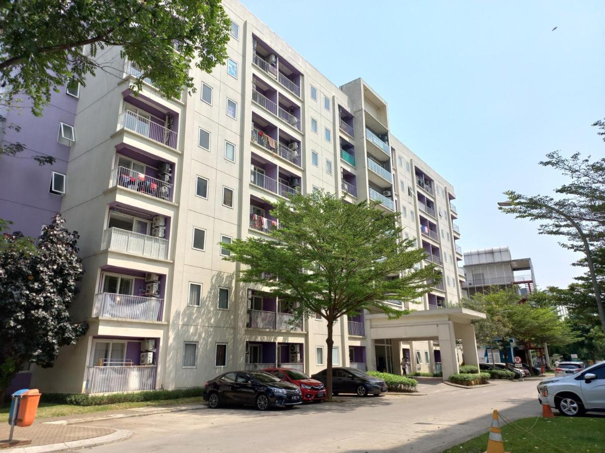 Aero Room Tangerang Exterior photo