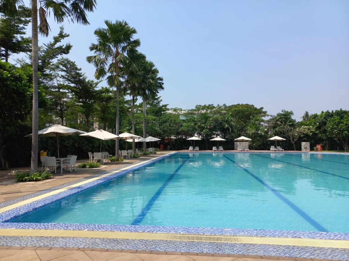 Aero Room Tangerang Exterior photo